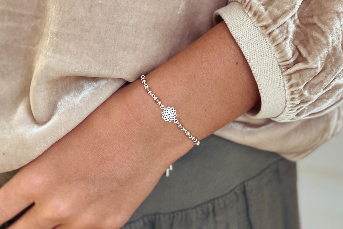 Crown Chakra Gemstone Silver Bracelet - Boho Betty