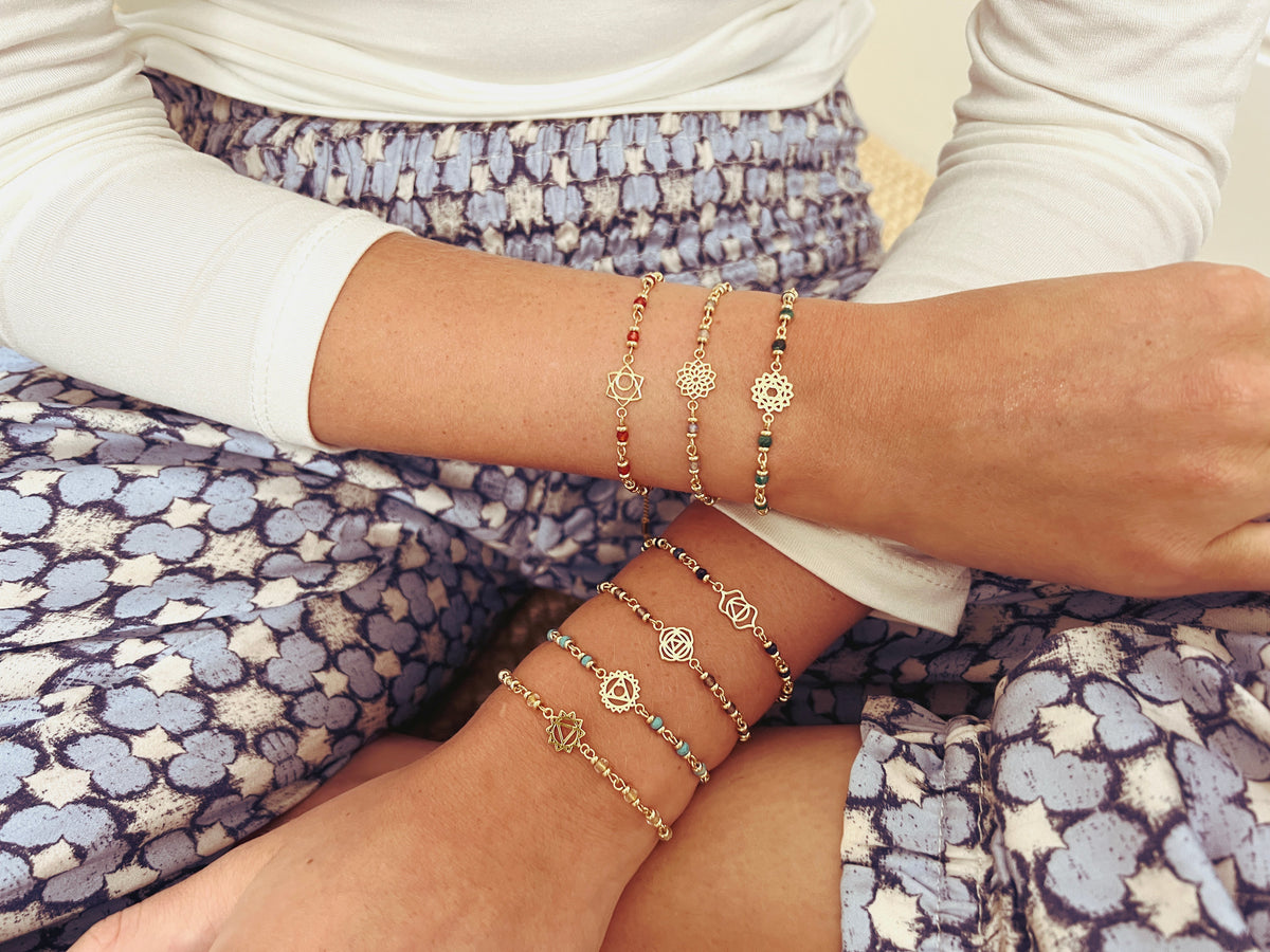 Crown Chakra Gemstone Gold Bracelet - Boho Betty