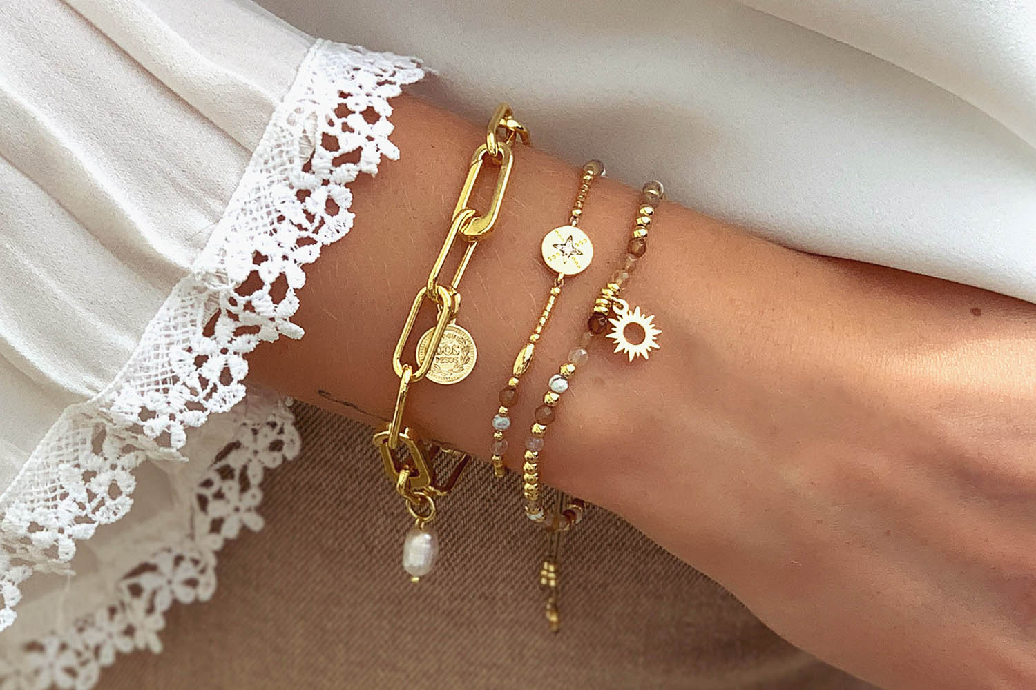Goji Honey Beaded Friendship Bracelet - Boho Betty