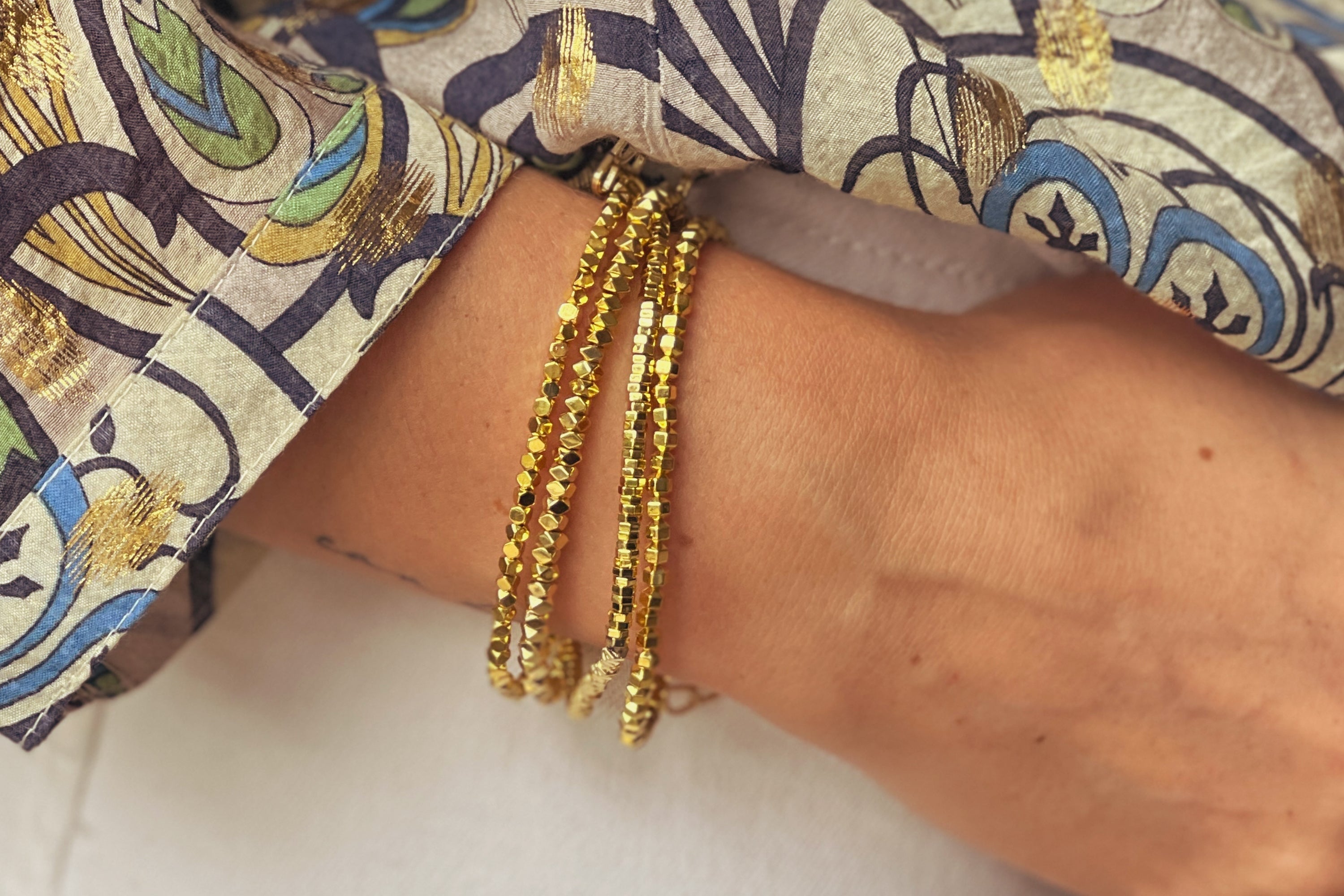 Sparkle 4 Layered Gold Hematite Stretch Bracelet Set - Boho Betty
