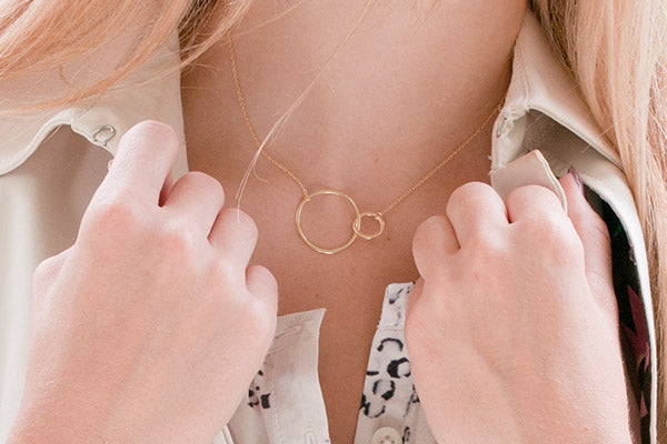 Claret Gold Interlocking Circle Necklace - Boho Betty